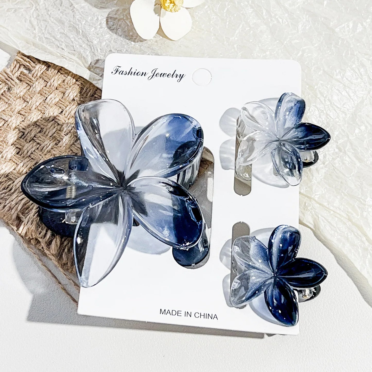18Pcs Egg Flower Hair Clips Gradient Candy Color Flowers Suitable for Daily Use Backcombed Ponytail Shark Clip Hair Accessories