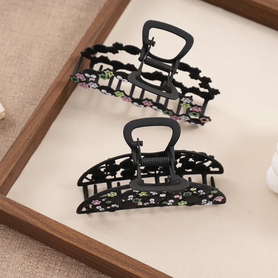 YWYHJ Creative Small Cinderblock Hair Claw Cute Black Cartoon Hair Claws Japan Wacky Claw Clip Hair Accessories for Women Girls