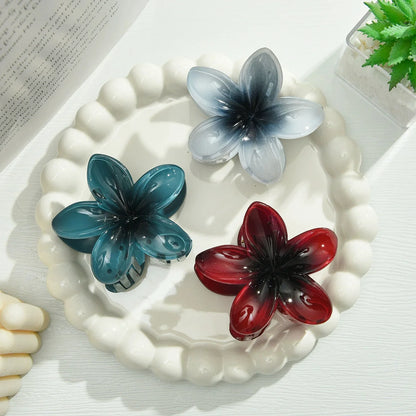18Pcs Egg Flower Hair Clips Gradient Candy Color Flowers Suitable for Daily Use Backcombed Ponytail Shark Clip Hair Accessories