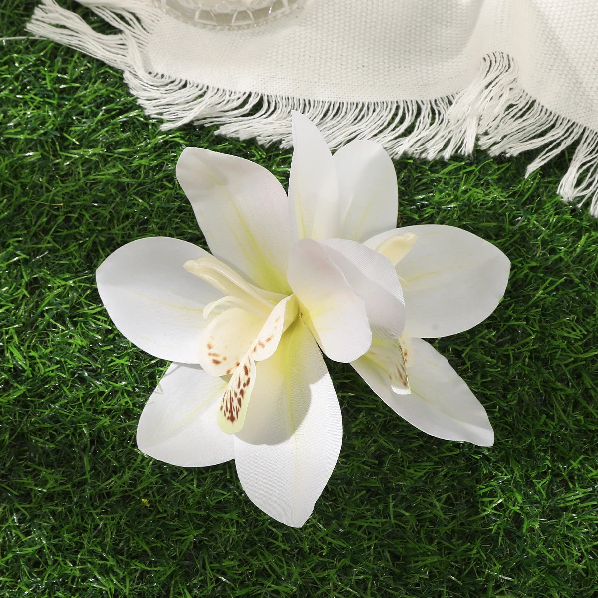 AWAYTR Artificial Pink Flowers Hairpin Party Flower Girls Barrette Bohemian Side Bangs Clip Small Hair Clips Hair Accessories
